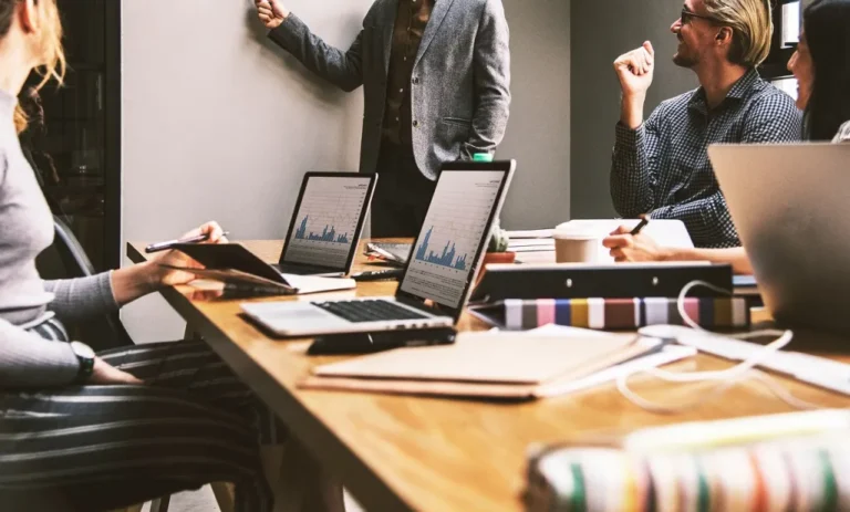 Advantages and disadvantages of doing business in Serbia Advantages and disadvantages of doing business in Serbia